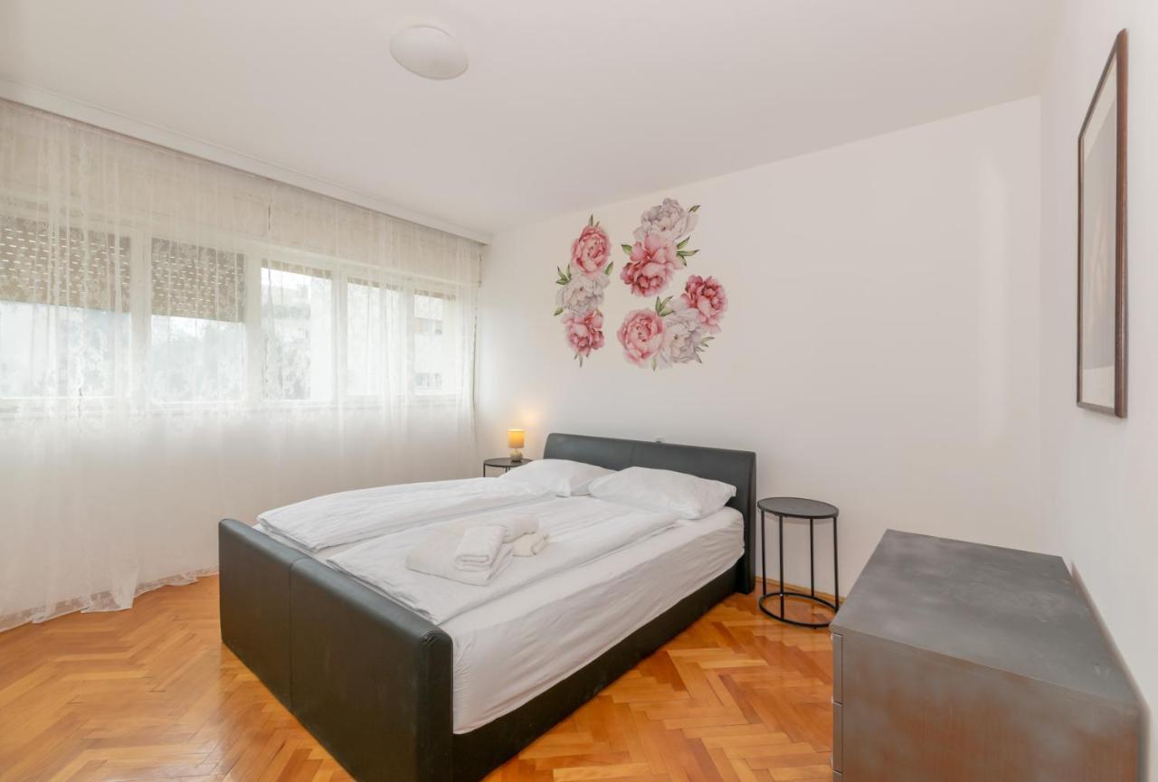 Apartment Omiska Split Exterior photo