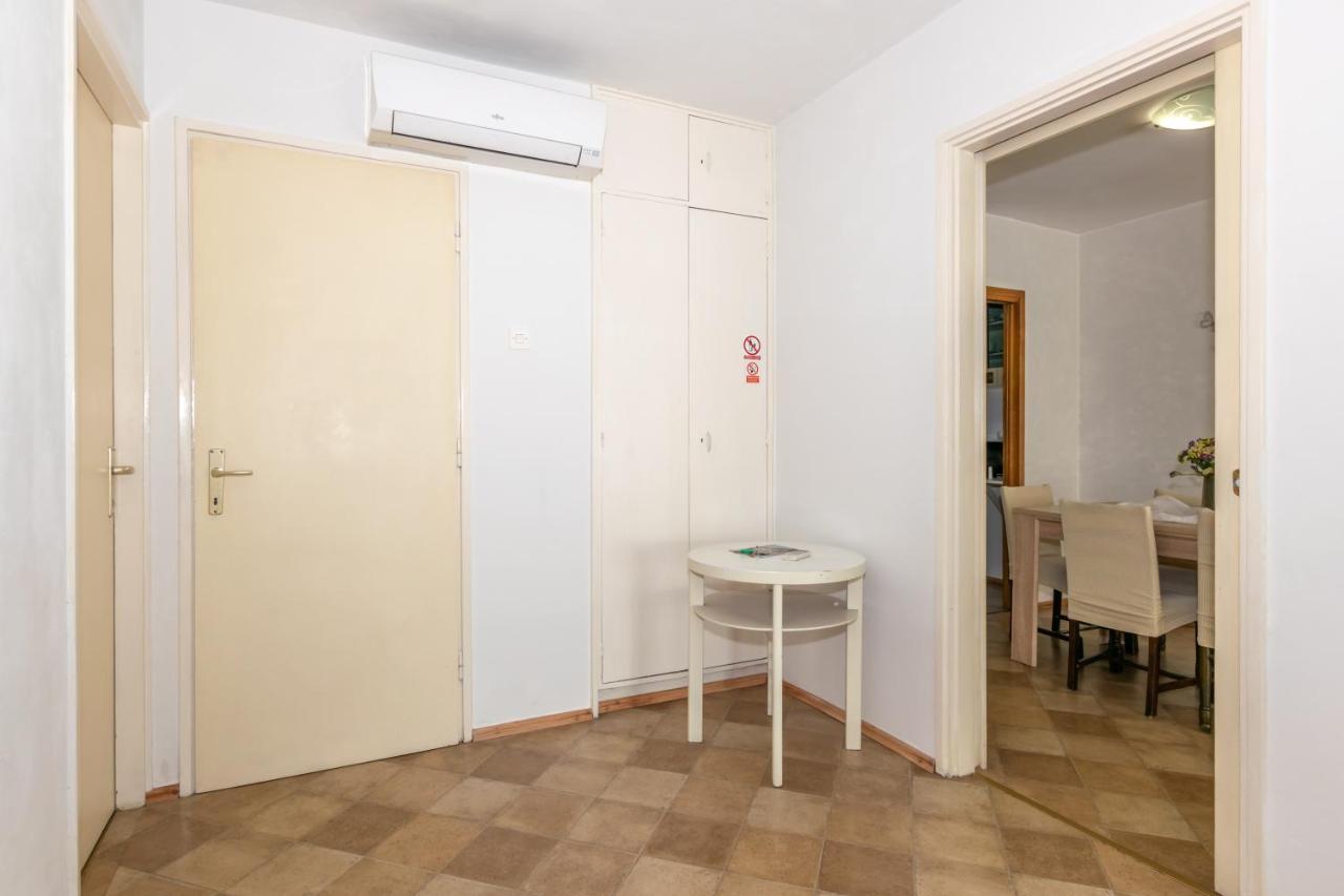 Apartment Omiska Split Exterior photo