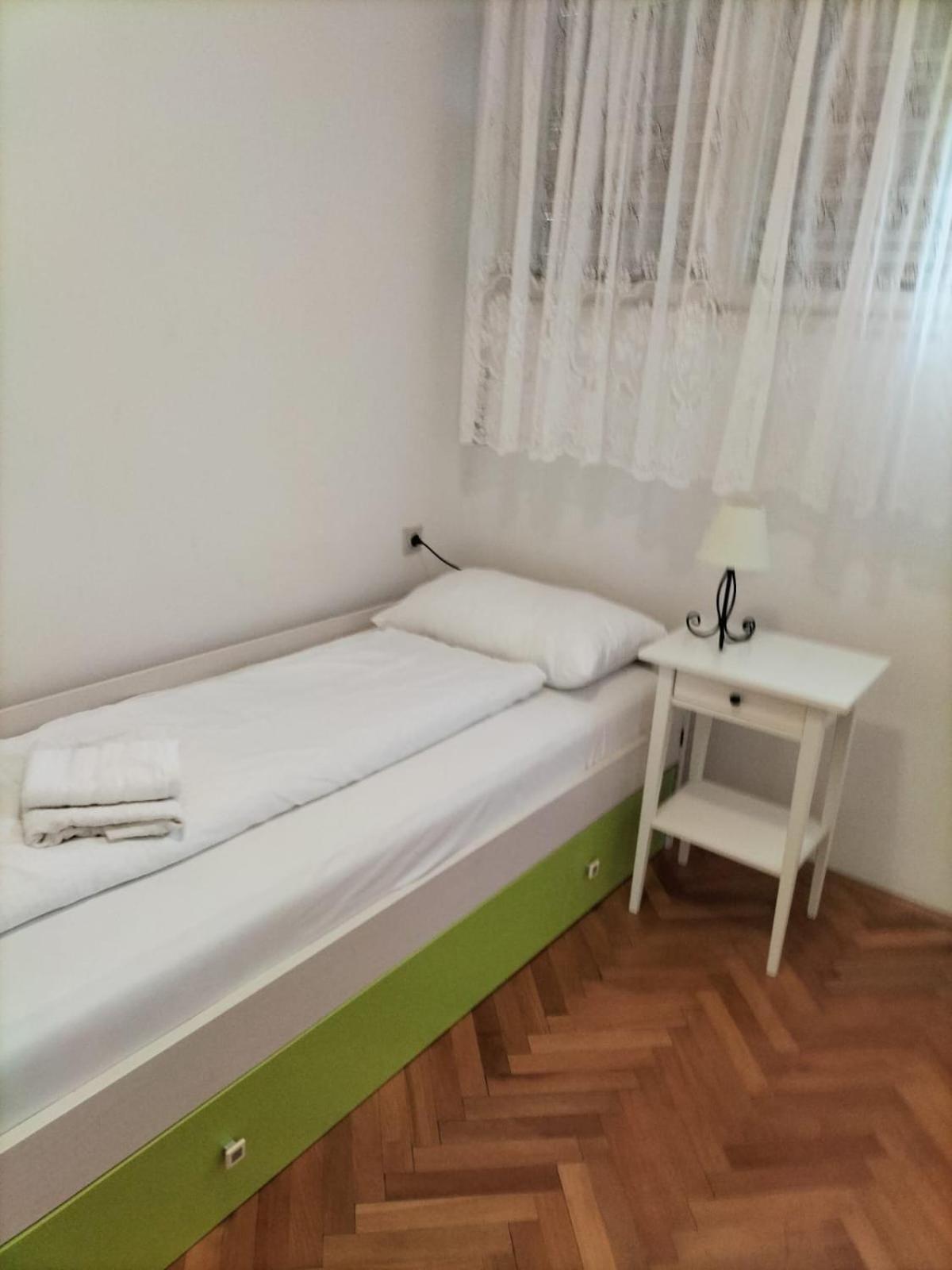 Apartment Omiska Split Exterior photo